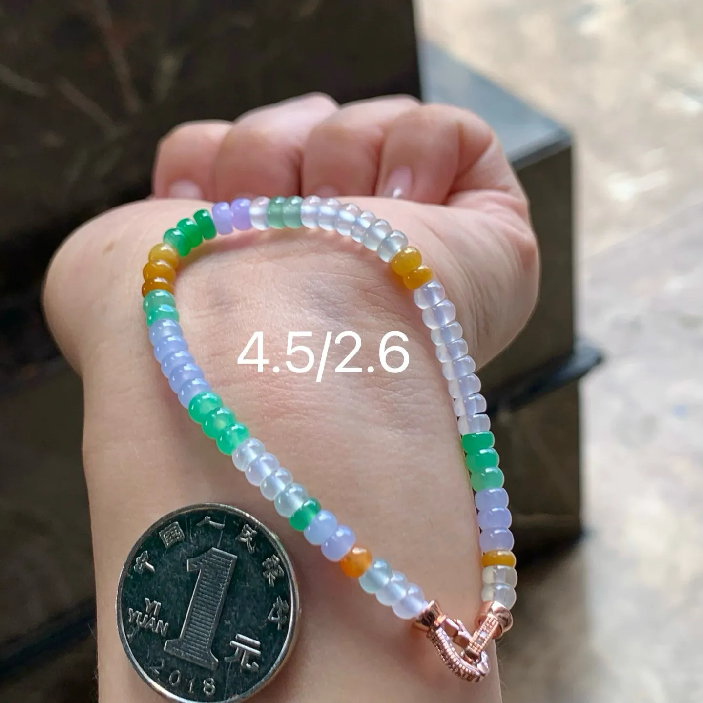 冰种彩色算盘手串
种好水足 干净清爽