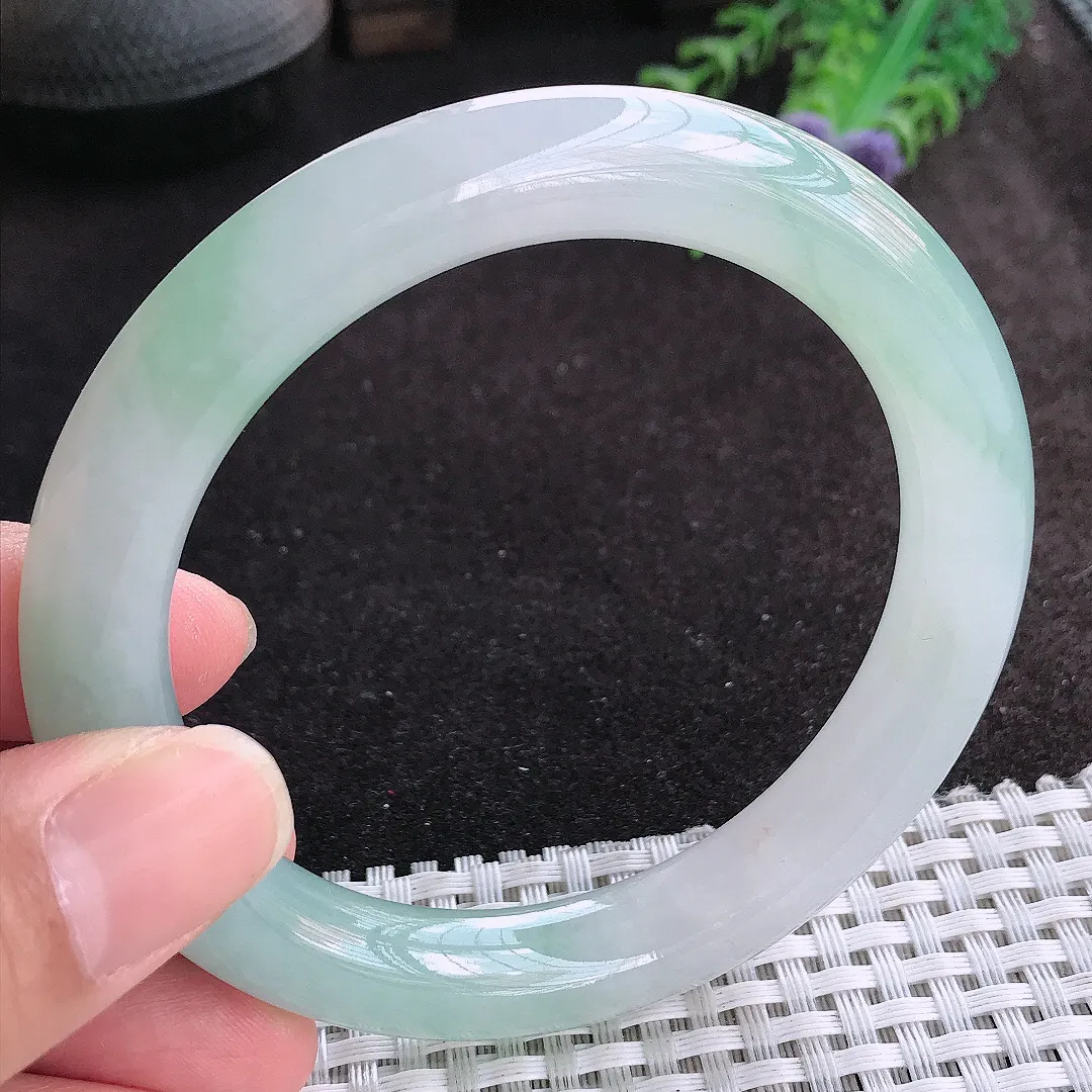 自然光59/10.7/10.4老坑冰胶果冻胶飘花圆条手镯天然翡翠玉镯女款