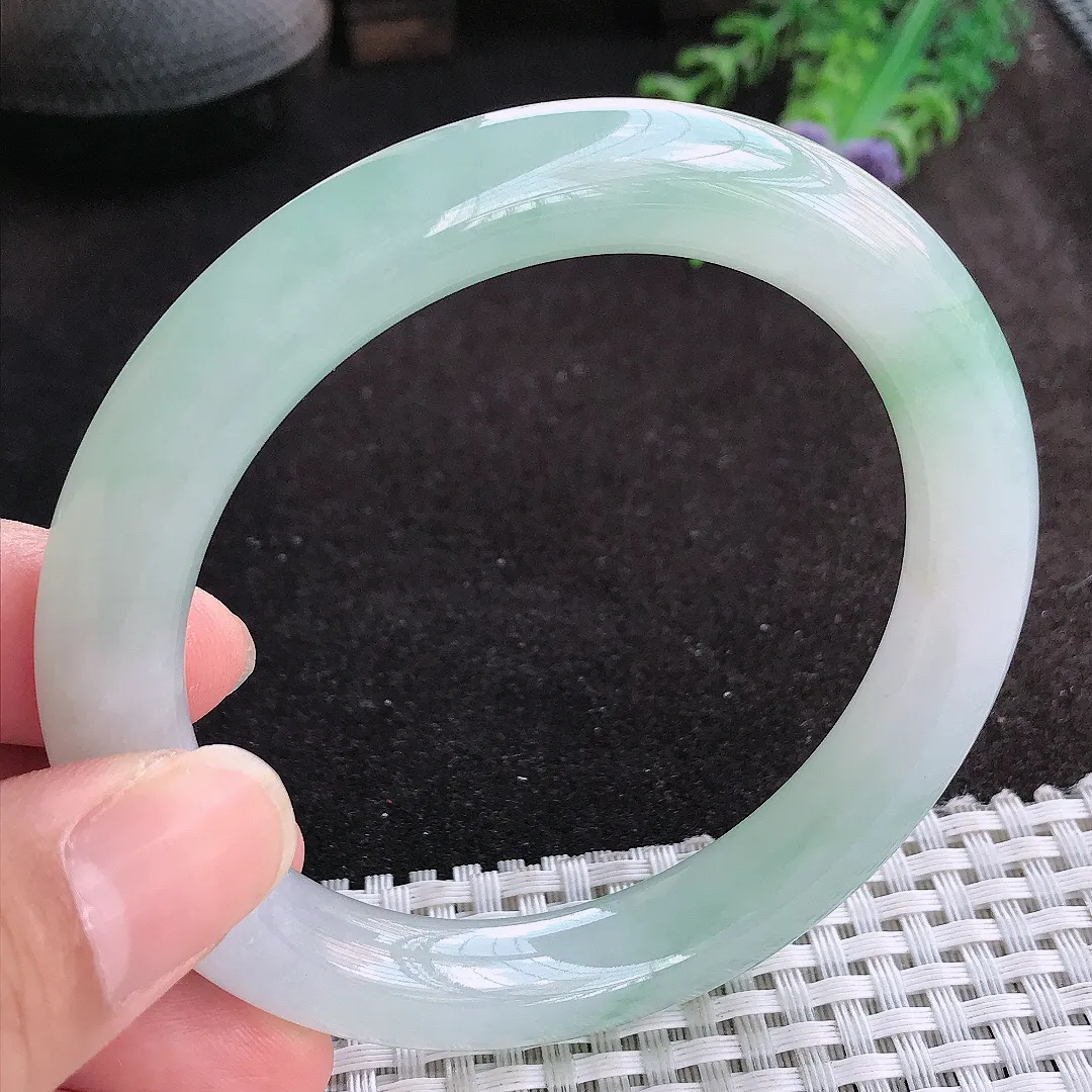 自然光59/10.7/10.4老坑冰胶果冻胶飘花圆条手镯天然翡翠玉镯女款