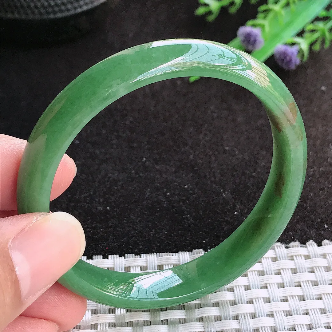 自然光53.5/10.6/6.2老坑精美温润满绿手镯天然翡翠玉镯女款