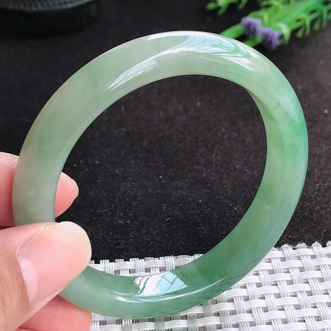 自然光56.5/11/8.3老坑冰胶起胶油绿手镯天然翡翠玉镯女款