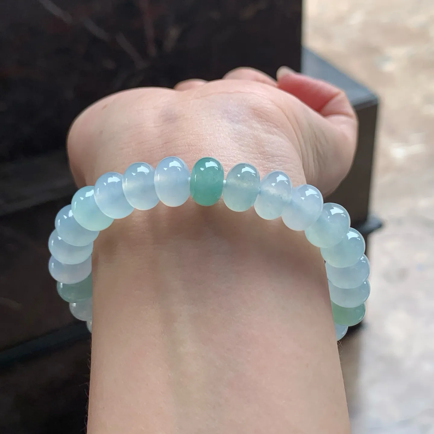 冰种手串
种好水足