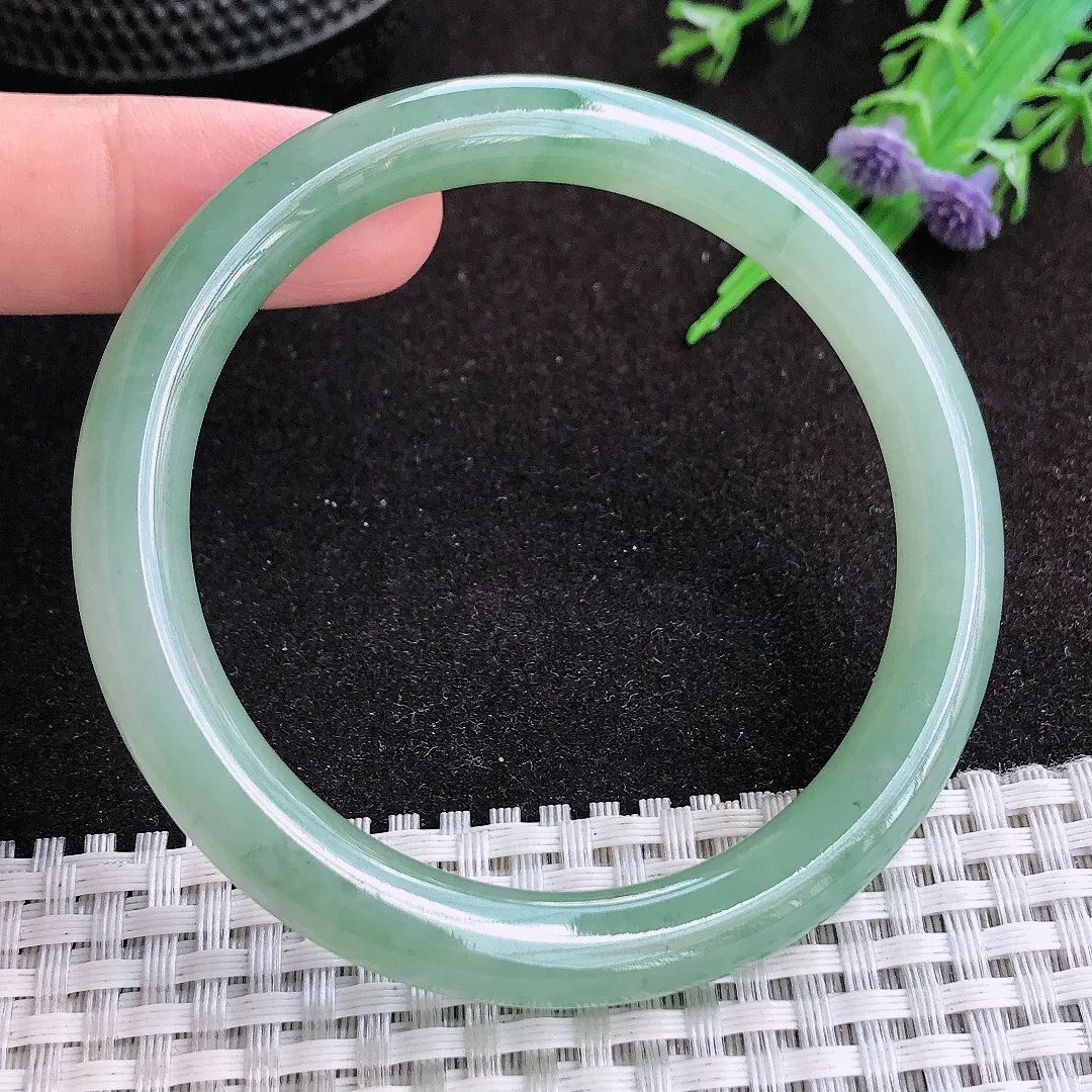 自然光56/8.5/8.3老坑冰胶果冻飘花圆条手镯天然翡翠玉镯女款