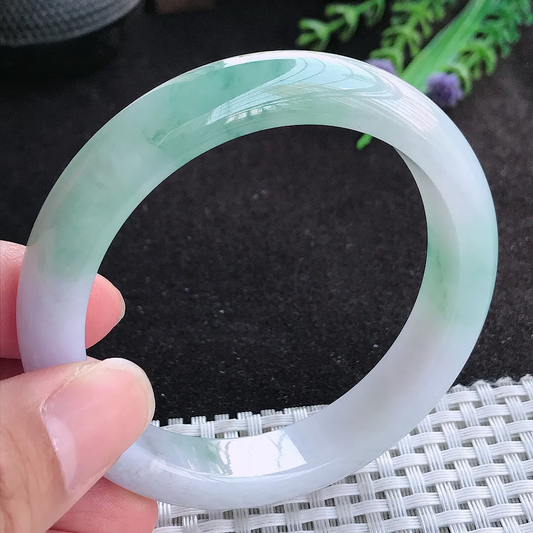 自然光57/12.2/8.6老坑冰润起胶飘花手镯天然翡翠玉镯女款