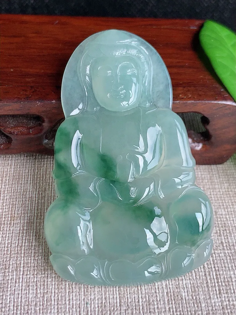 a货翡翠老坑冰种飘花大正装观音吊坠 尺寸65×41.2×5.5mm 重量26.63g 0902
