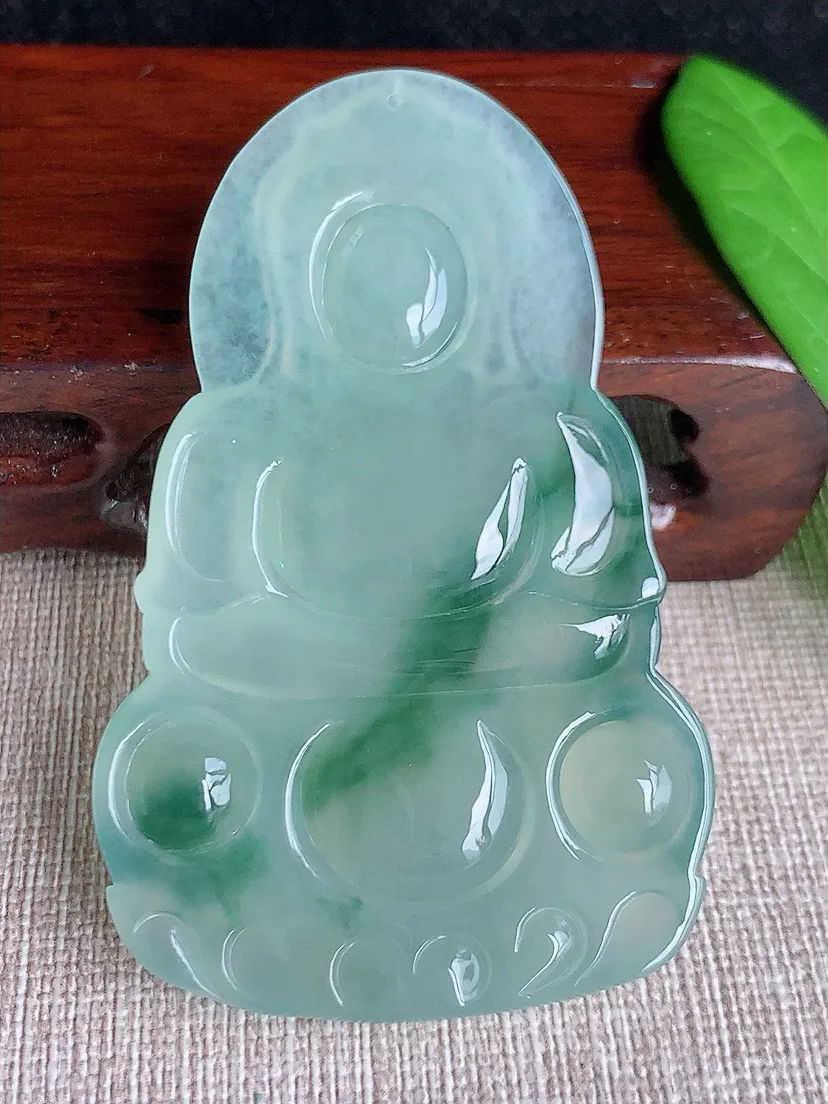 a货翡翠老坑冰种飘花大正装观音吊坠 尺寸65×41.2×5.5mm 重量26.63g 0902