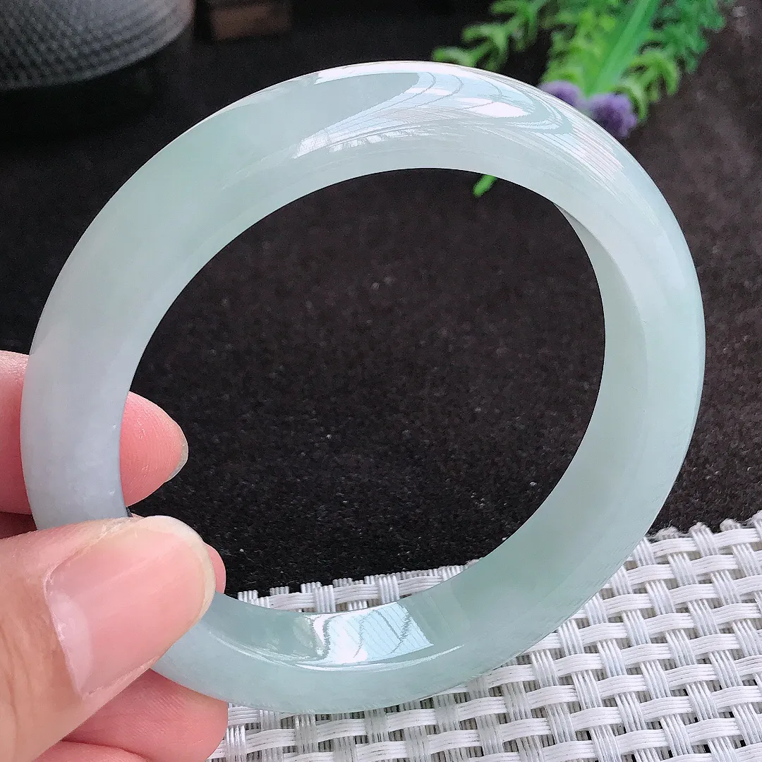 自然光57.8/12.5/9老坑冰纯起胶冰晴宽边手镯天然翡翠玉镯女款