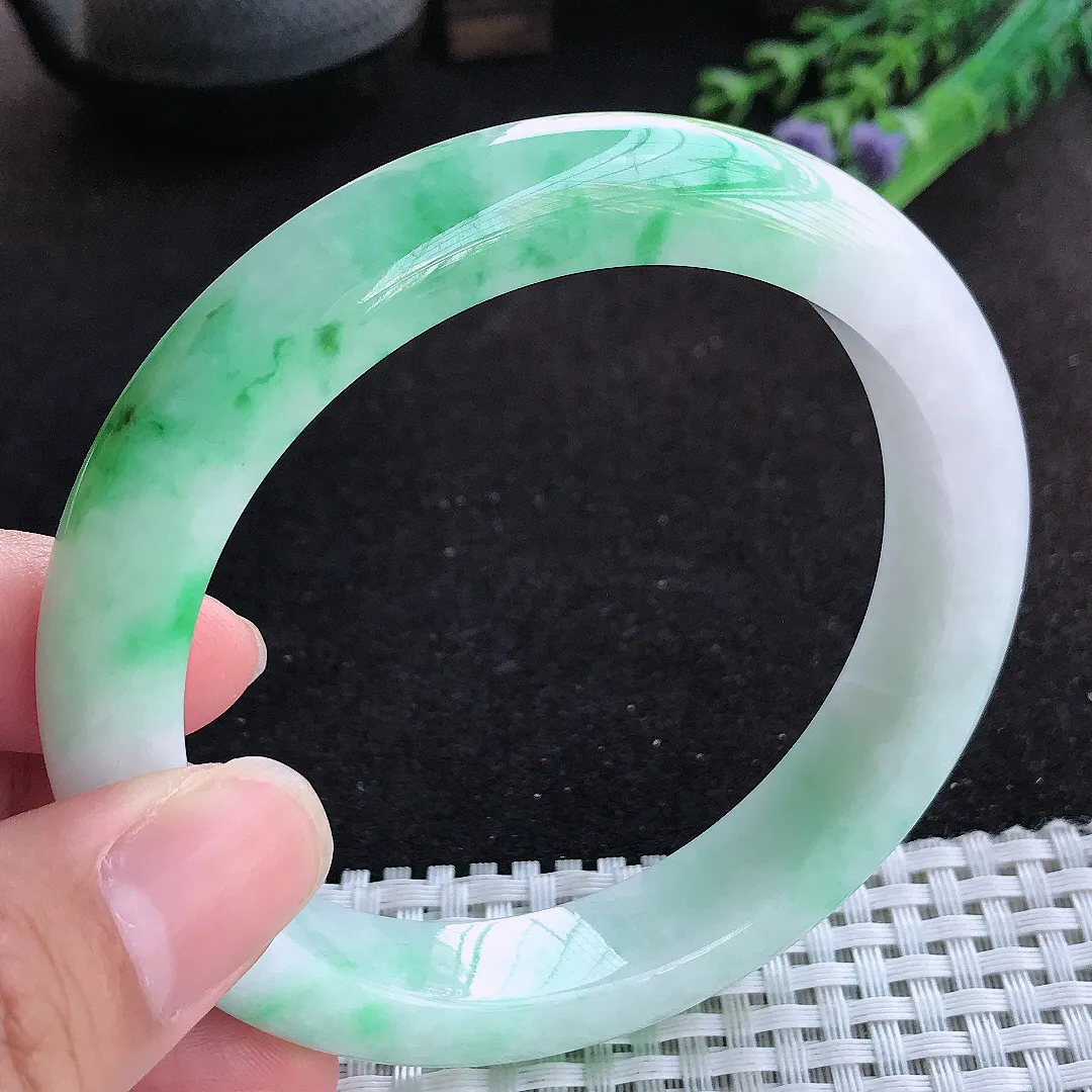 自然光62.5/12.5/9.3大圈口老坑精美温润飘阳绿手镯天然翡翠玉镯百搭女款