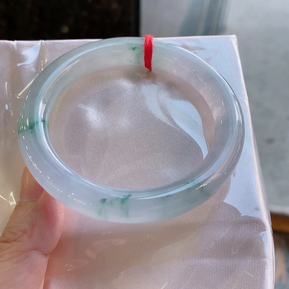 圆条冰玻紫罗兰飘花 无瑕 尺寸:56.4/10.4/9.9 种色俱佳