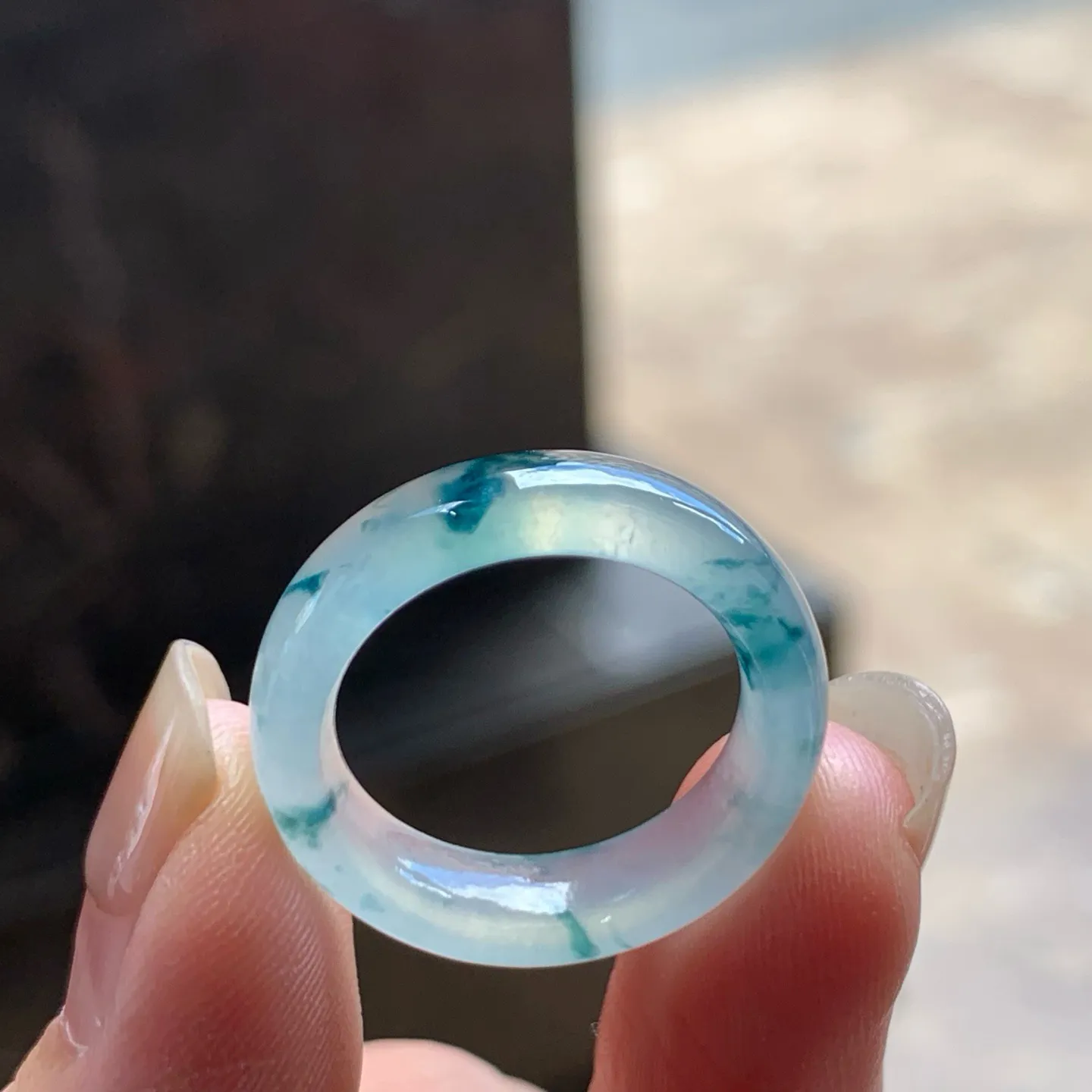 冰种飘花指环
种老水足