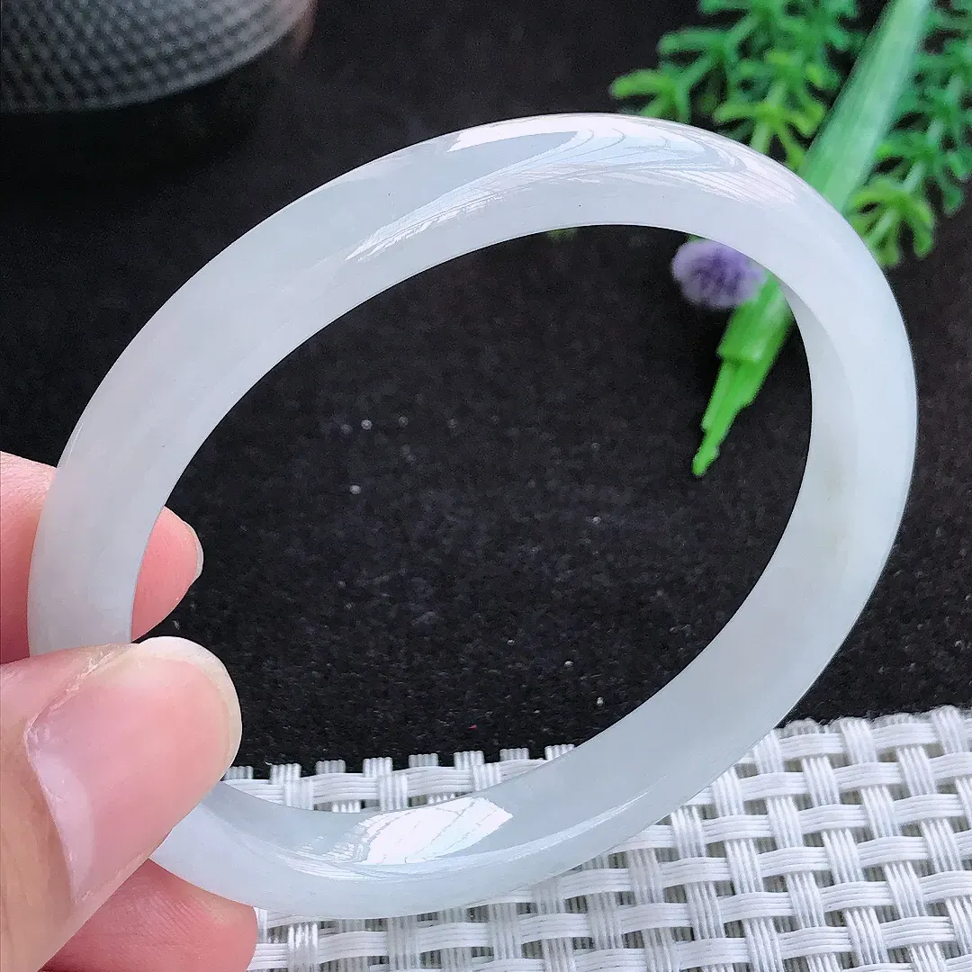 自然光57.5/53/9/7老坑秀气冰润贵妃手镯天然翡翠玉镯百搭女款