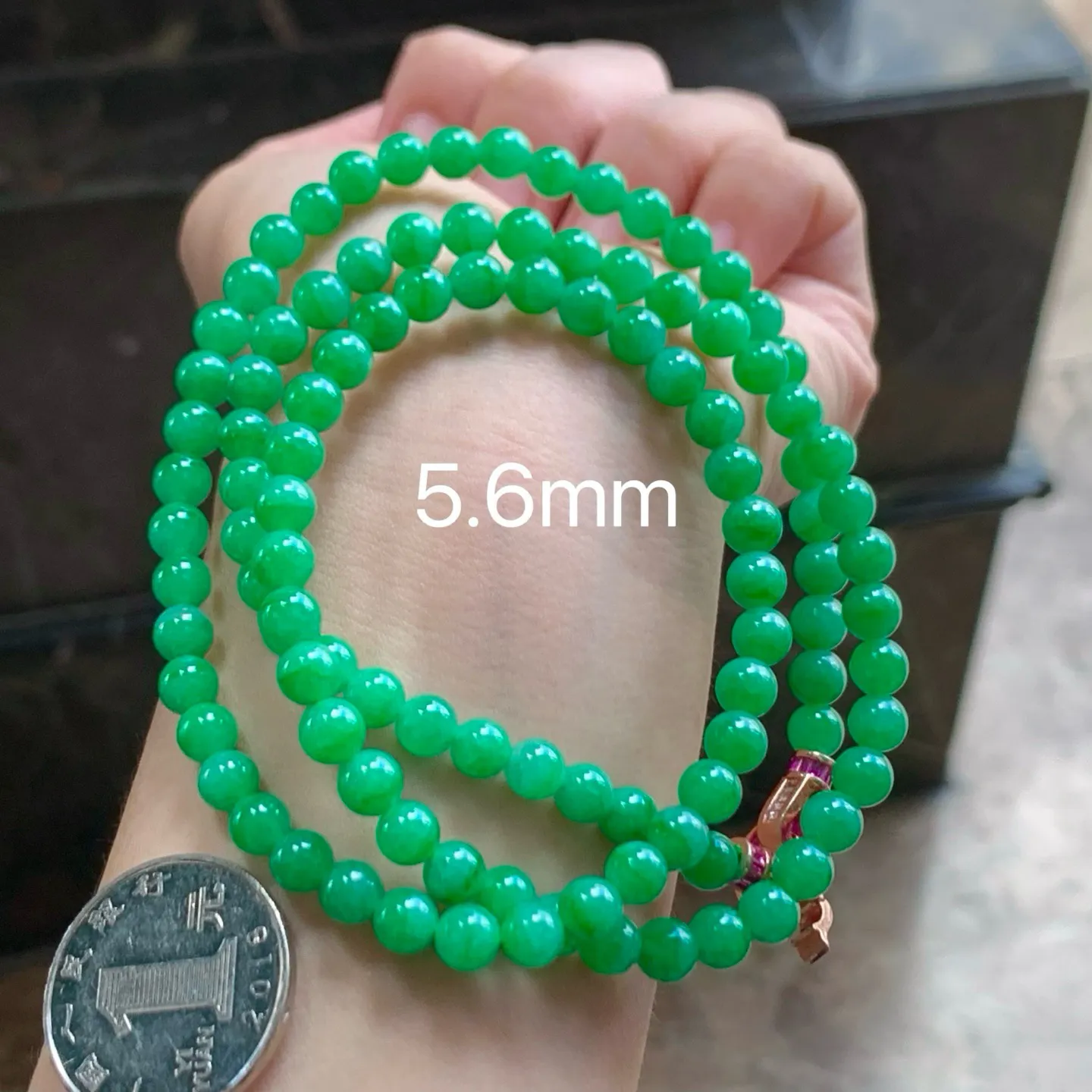 阳绿珠链
颜色漂亮 水润清爽