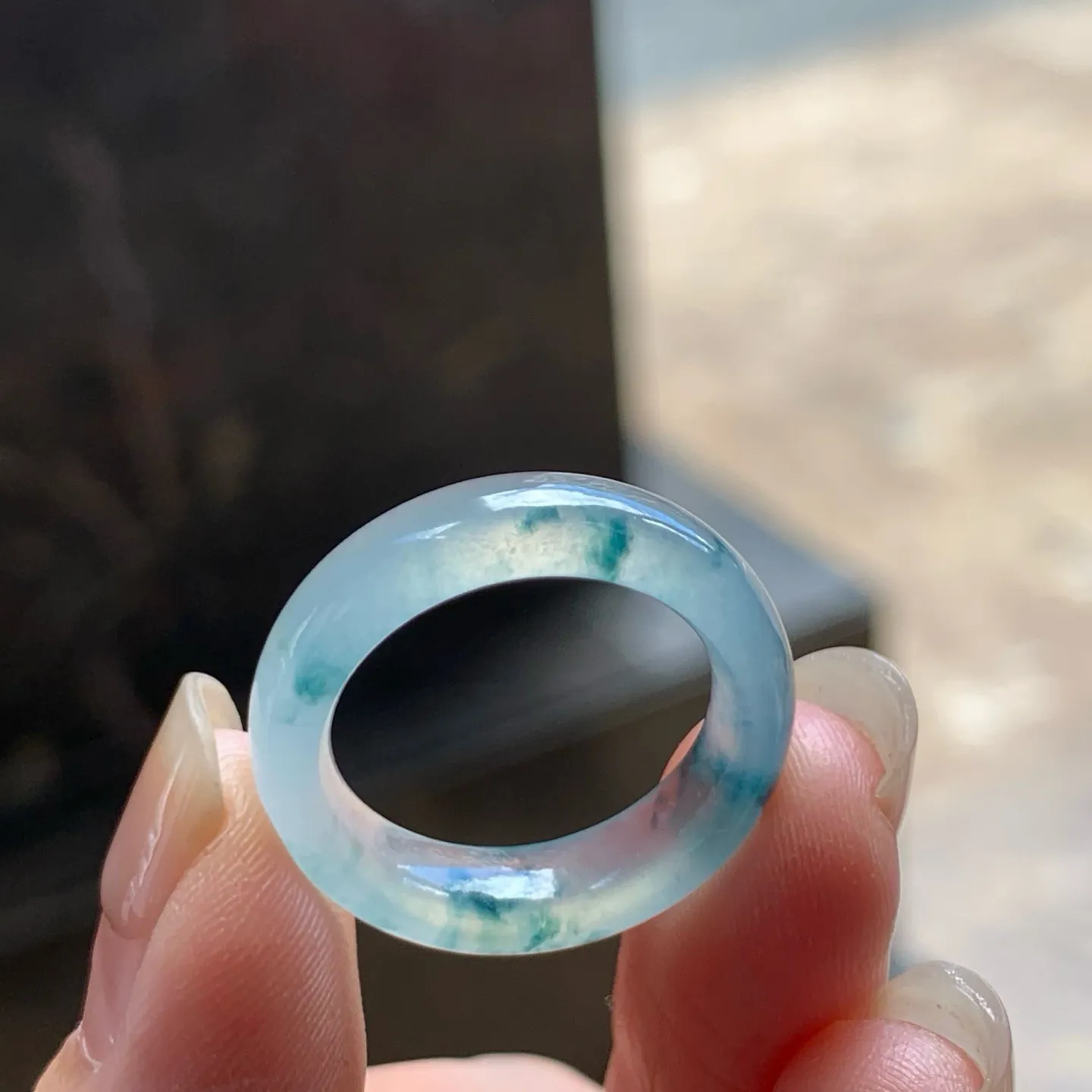 冰种飘花指环
种老水足