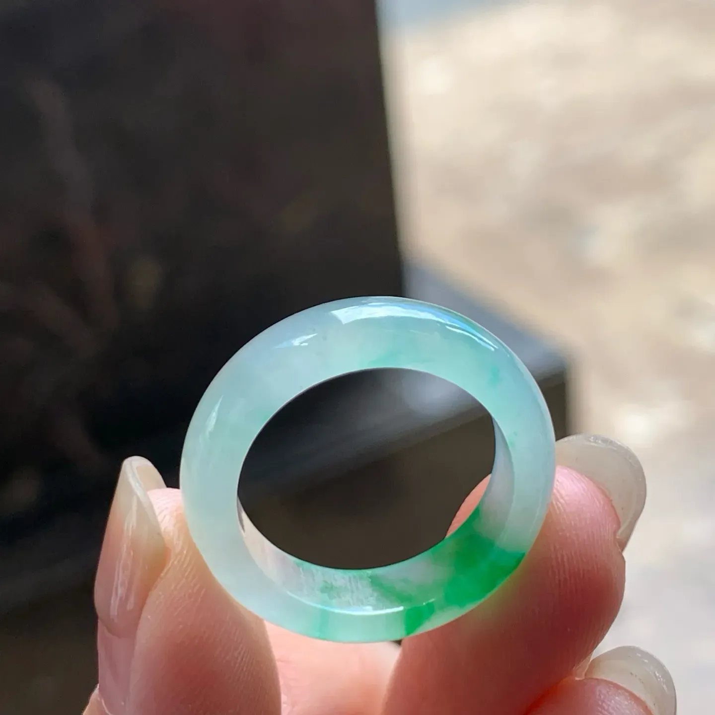 冰种阳绿指环
种老水足