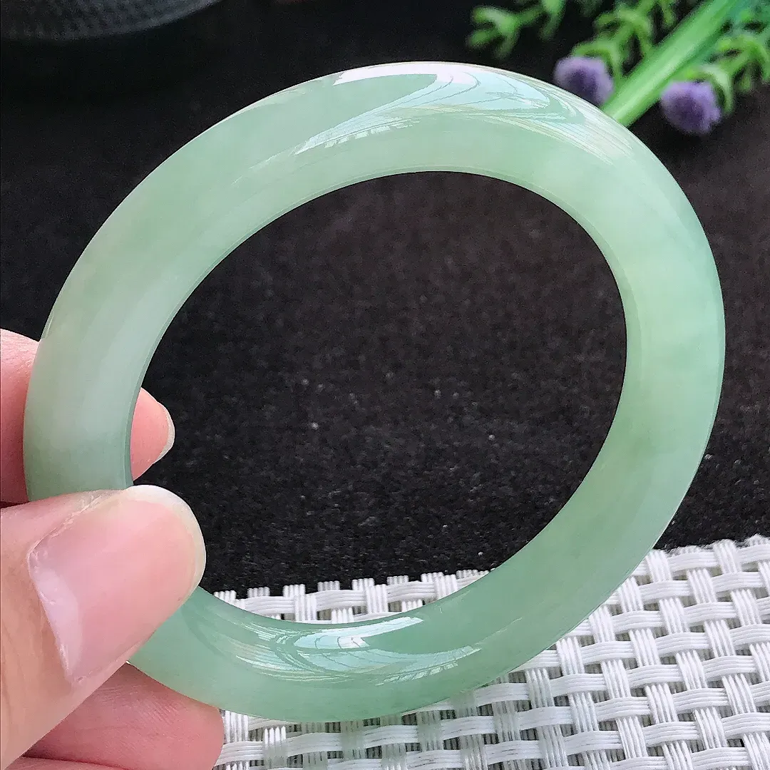 自然光52.5/9.9/9.7老坑冰胶果冻冰晴满甜绿圆条手镯天然翡翠玉镯百搭女款