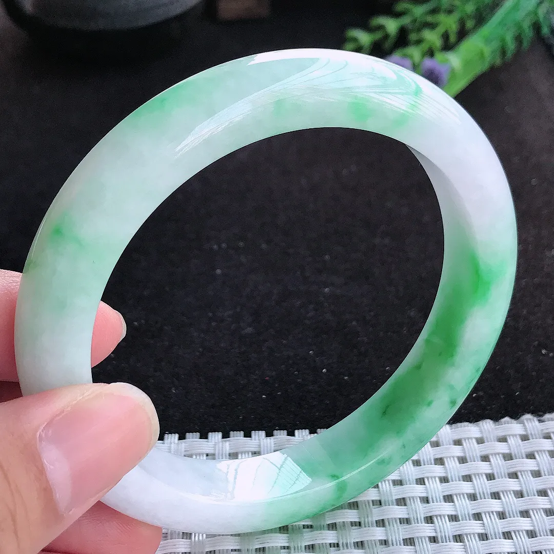 自然光62.5/12.5/9.3大圈口老坑精美温润飘阳绿手镯天然翡翠玉镯百搭女款