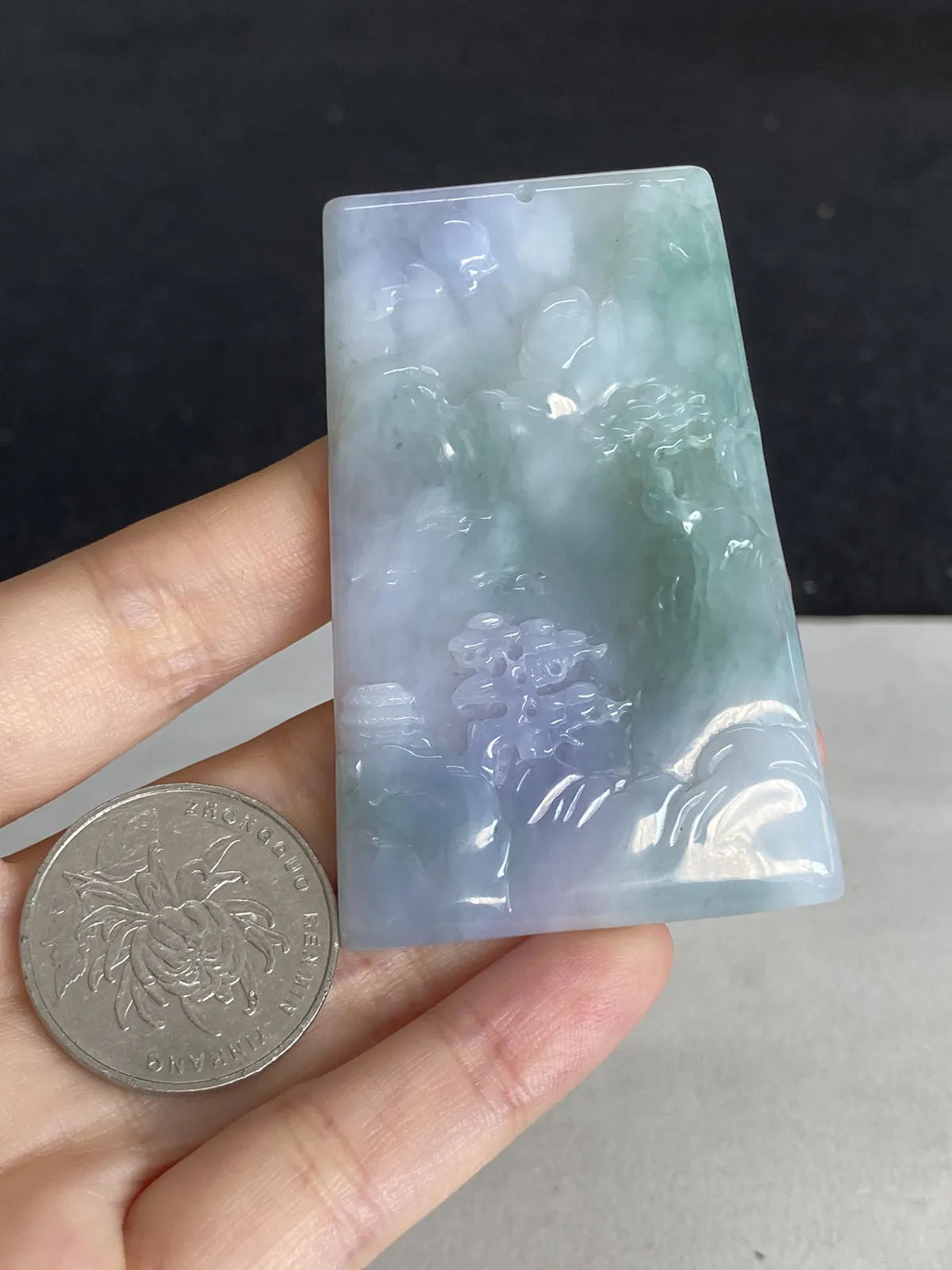 翡翠糯化种春带彩山水牌