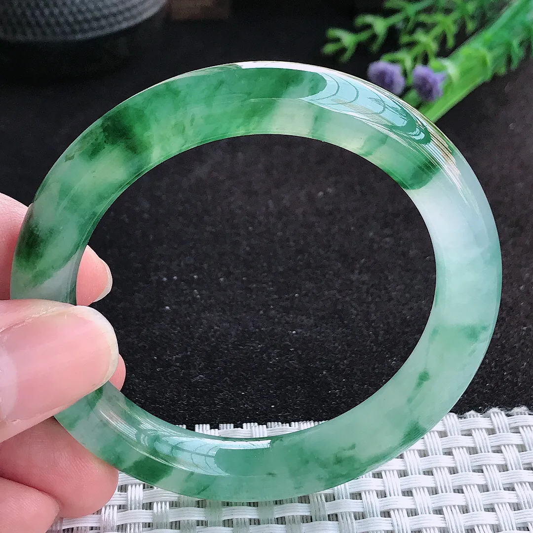 自然光53/10.2/9.5老坑冰种果冻胶冰飘花圆条手镯天然翡翠玉镯百搭收藏款