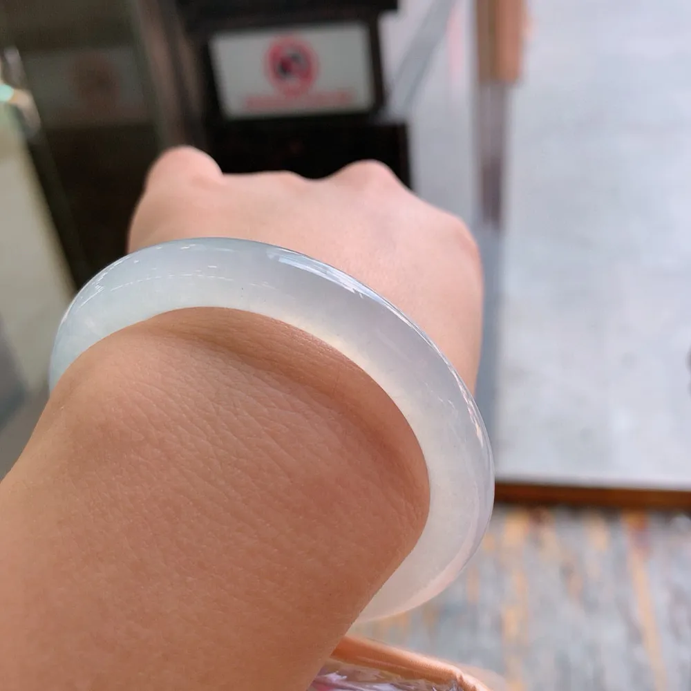 圆条高冰白月光 无瑕 尺寸:53.1/8.5 种水好️️