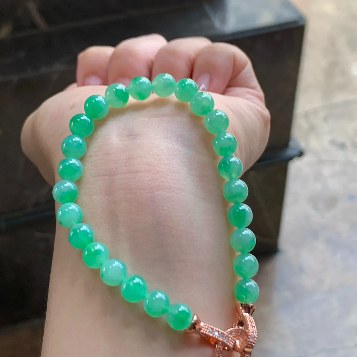 糯冰果绿手串
种好水润