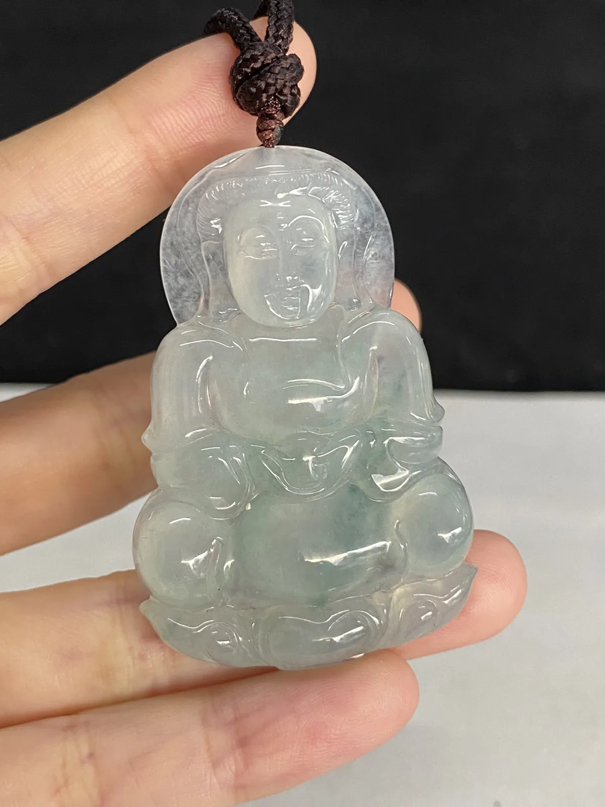 翡翠冰糯种绿色观音吊坠