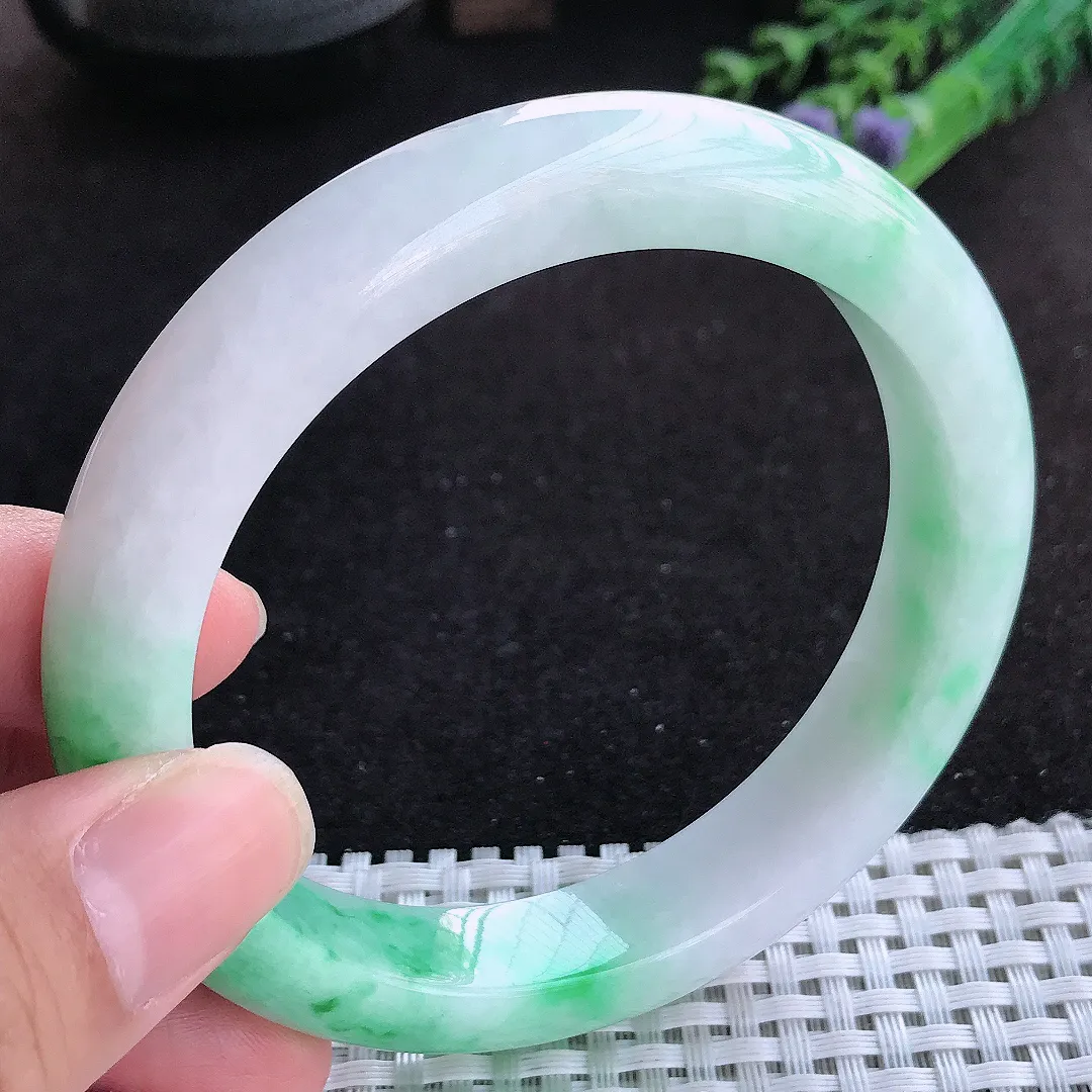 自然光62.5/12.5/9.3大圈口老坑精美温润飘阳绿手镯天然翡翠玉镯百搭女款