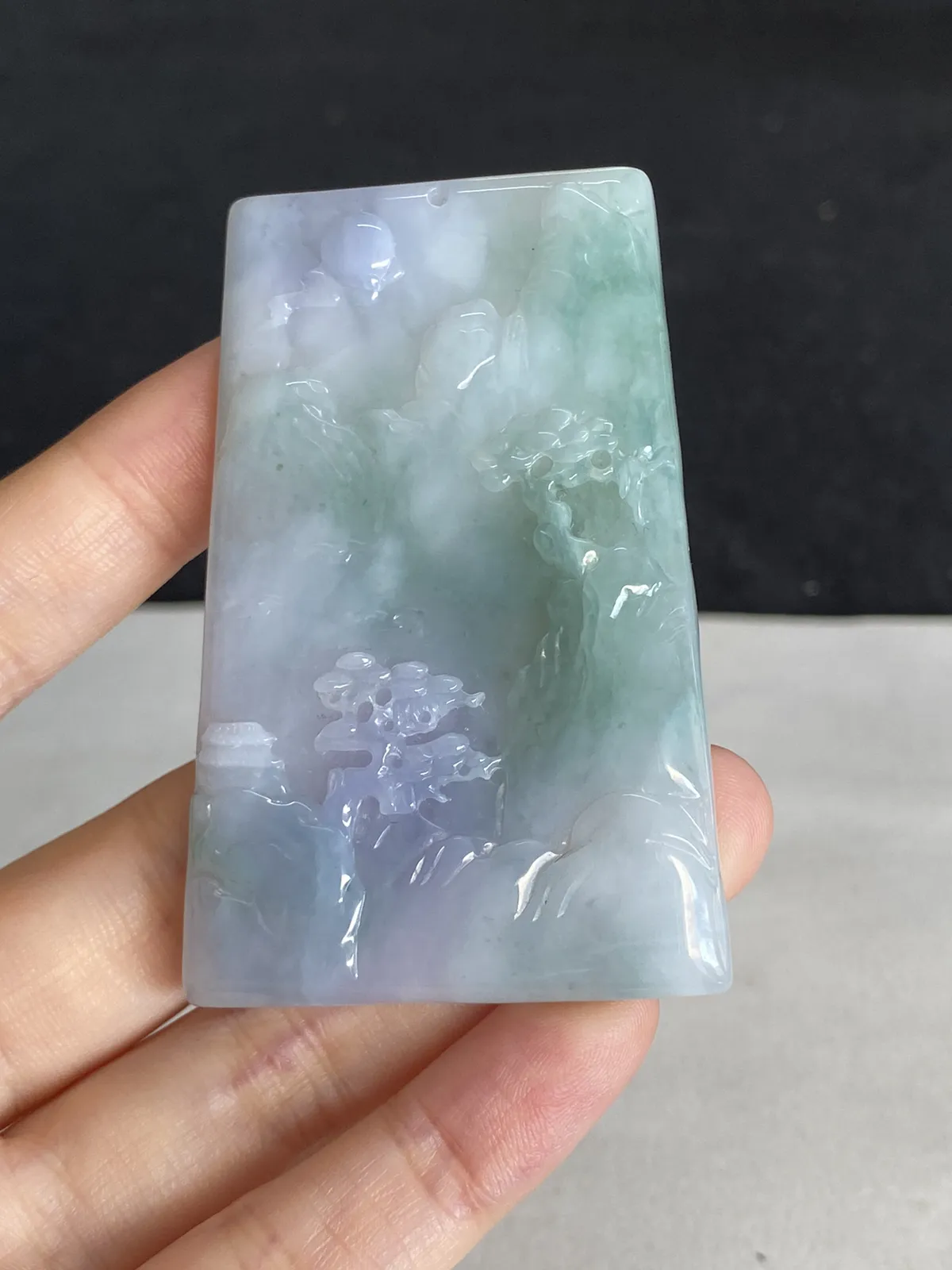 翡翠糯化种春带彩山水牌