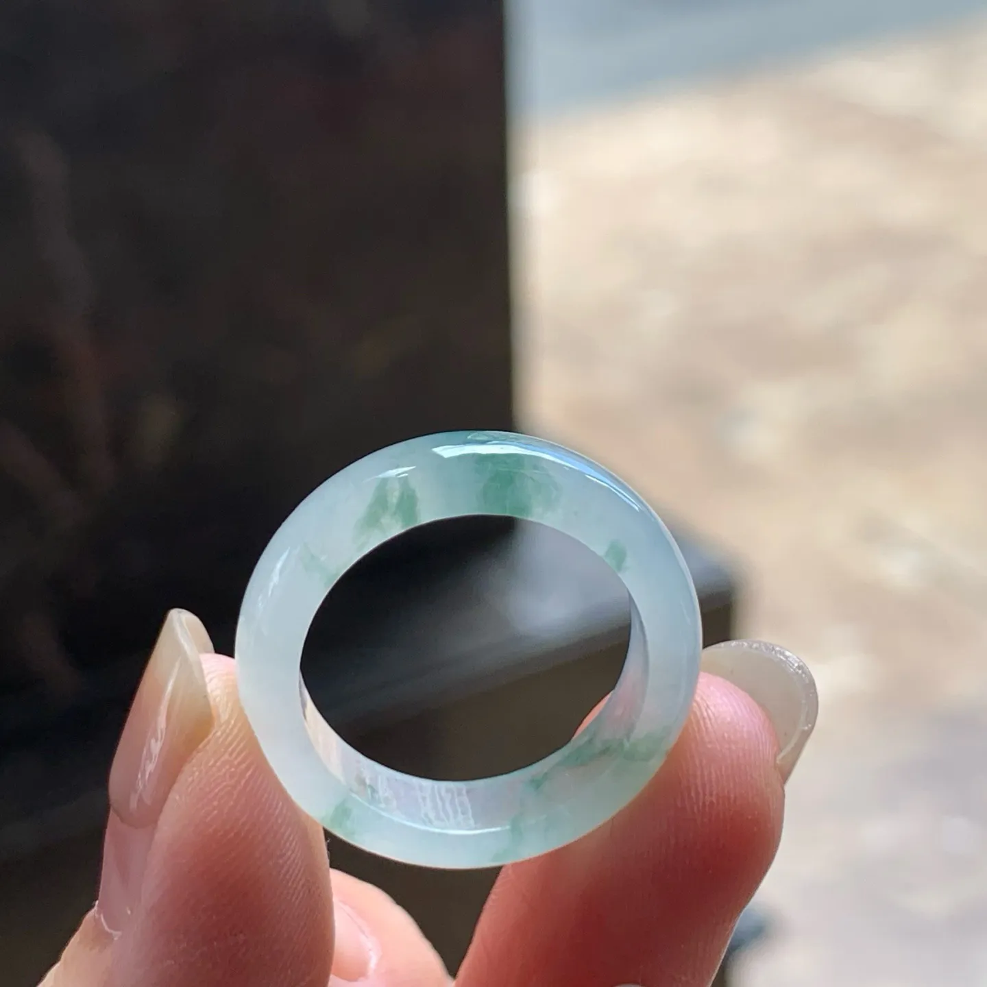 冰种飘花指环
种好水润 干净清爽