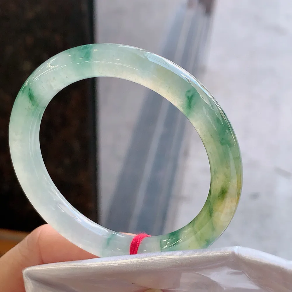 圆条高冰黄翡飘花 无瑕 尺寸:51.1/8.5/8.1 花美 种水好🥰🥰