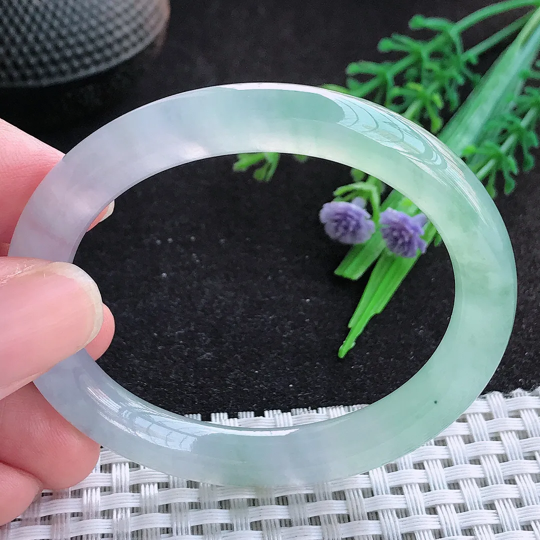 自然光51/45/8.5老坑冰种果冻胶冰晴小圈口贵妃手镯天然翡翠玉镯百搭女款