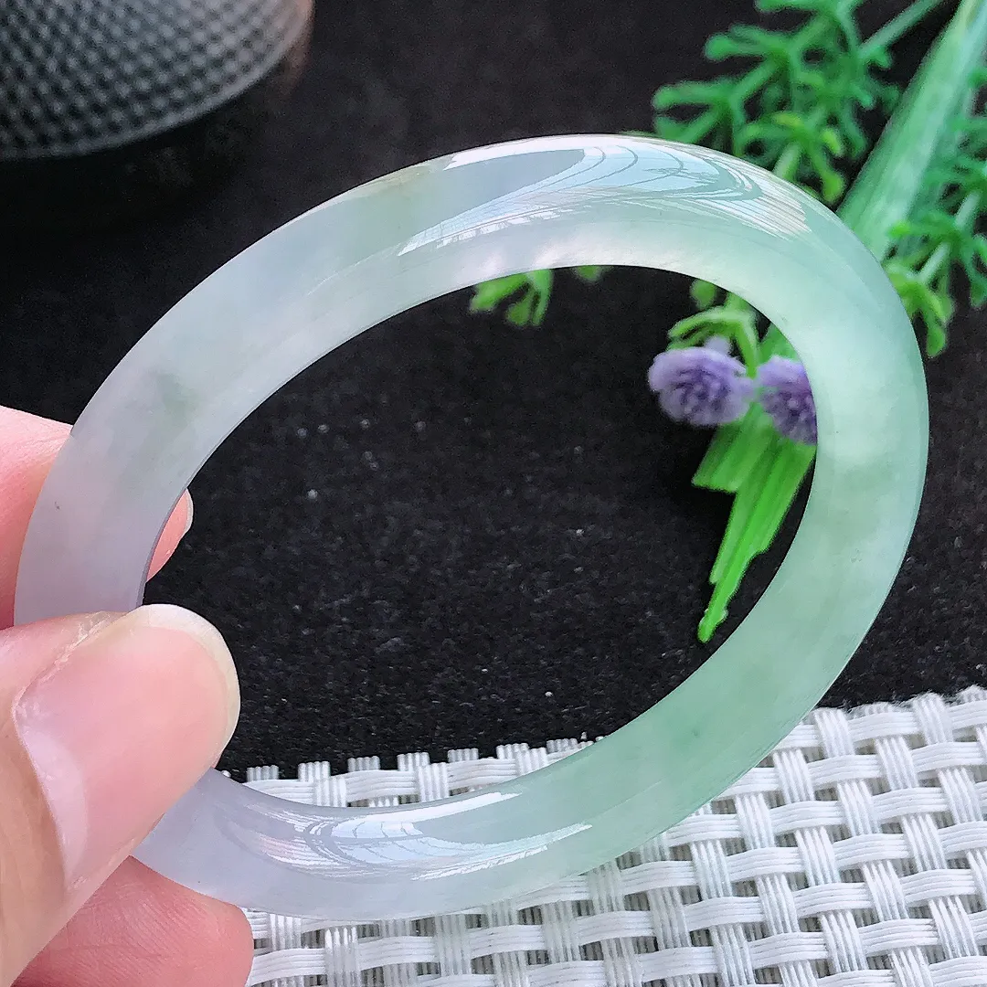 自然光51/45/8.5老坑冰种果冻胶冰晴小圈口贵妃手镯天然翡翠玉镯百搭女款