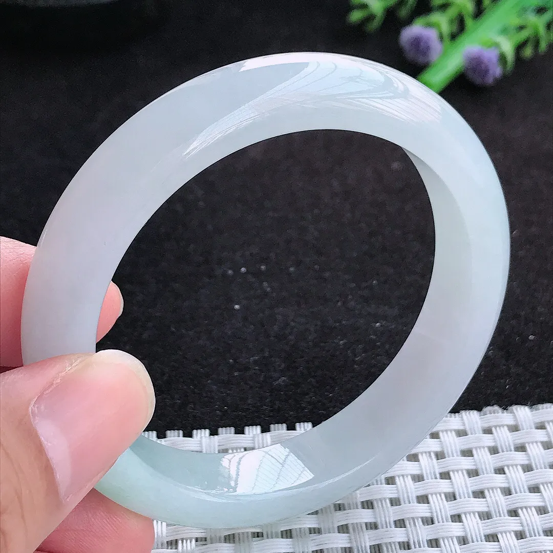 自然光53.5/12/8.2老坑冰胶果冻飘绿宽边手镯天然翡翠玉镯百搭女款