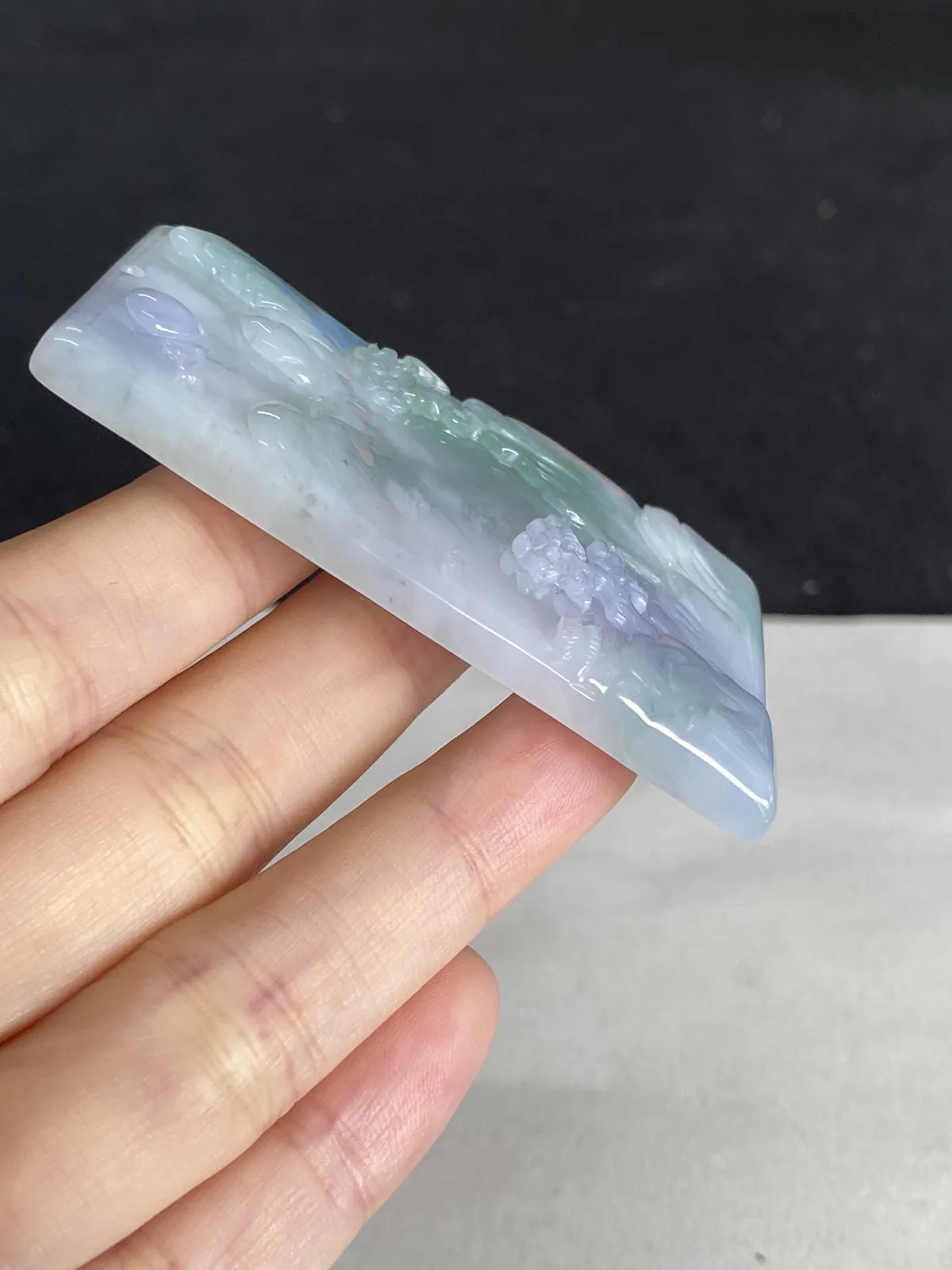 翡翠糯化种春带彩山水牌