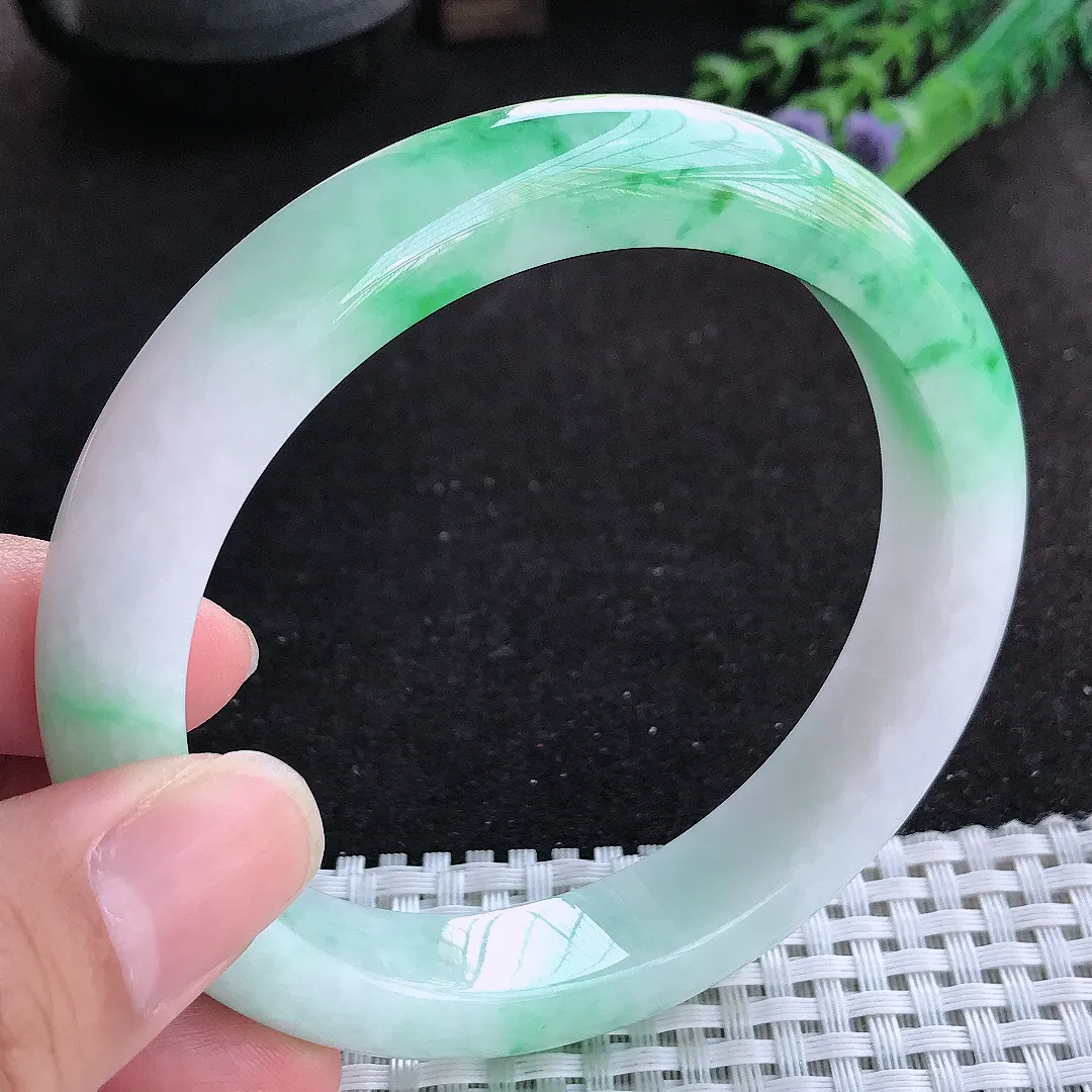 自然光62.5/12.5/9.3大圈口老坑精美温润飘阳绿手镯天然翡翠玉镯百搭女款