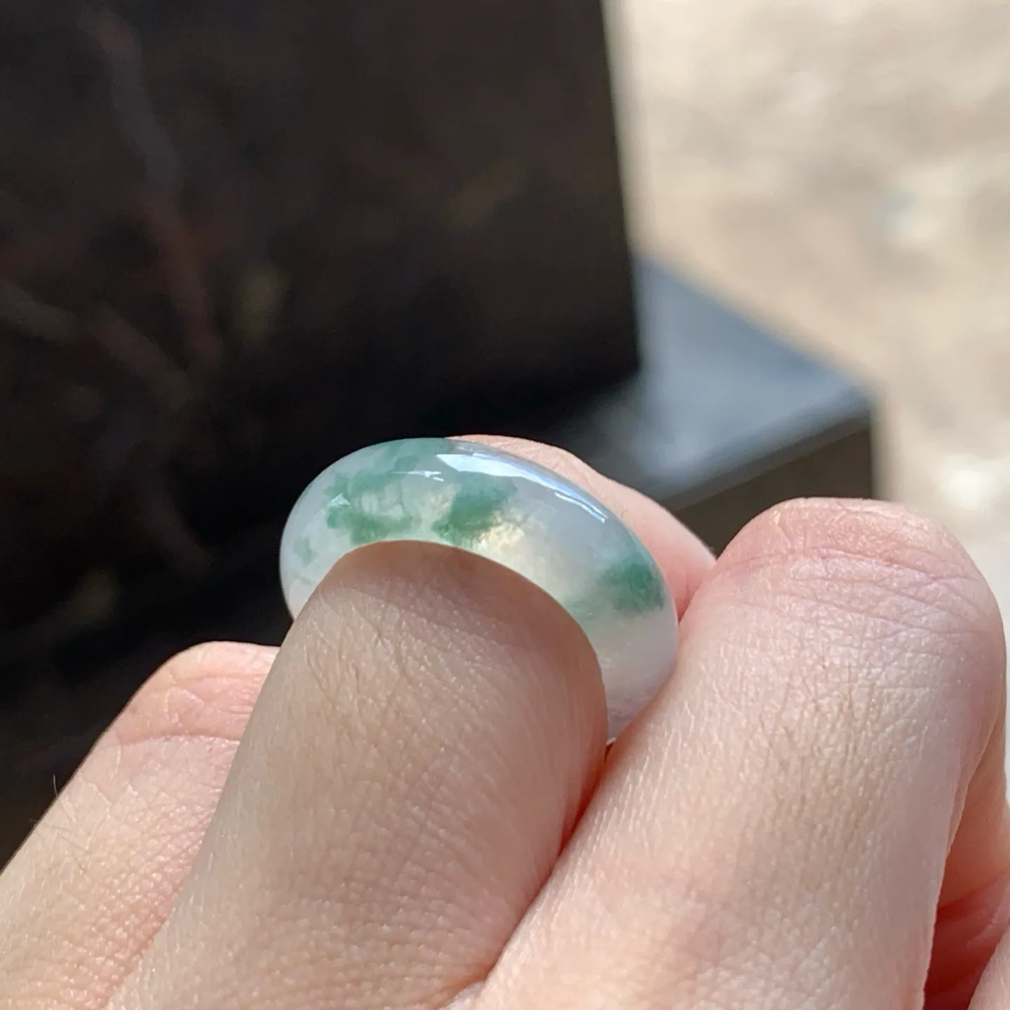 冰种飘花指环
种好水润 干净清爽