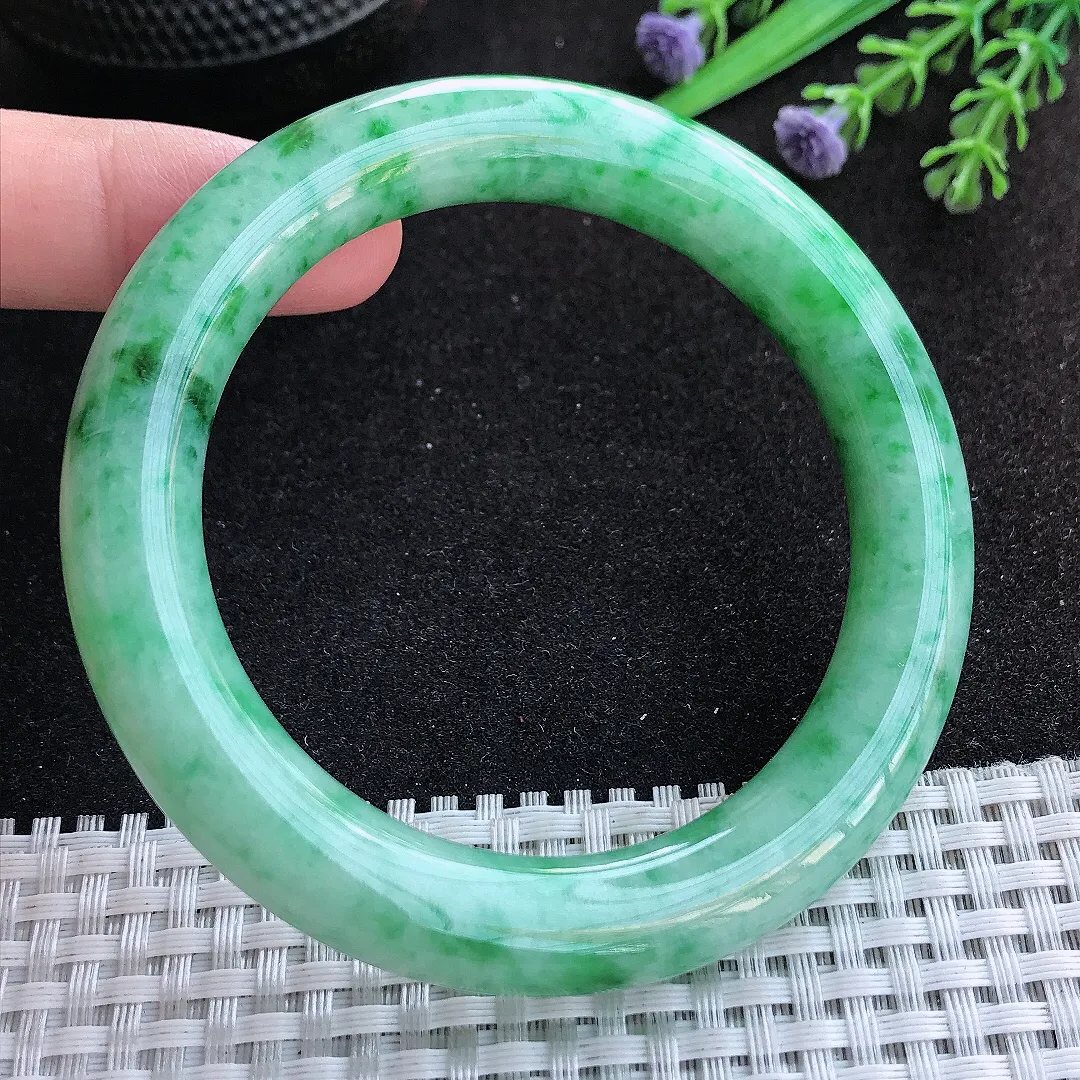 自然光58/10.8/11老坑精美冰润飘阳绿圆条手镯天然翡翠玉镯百搭女款