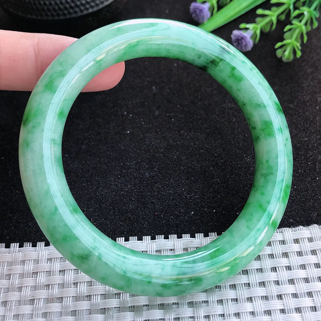 自然光58/10.8/11老坑精美冰润飘阳绿圆条手镯天然翡翠玉镯百搭女款
