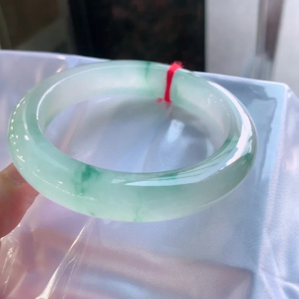 正圈冰玻飘花 无瑕 尺寸:59.2/12.6/9.7花美 种水好