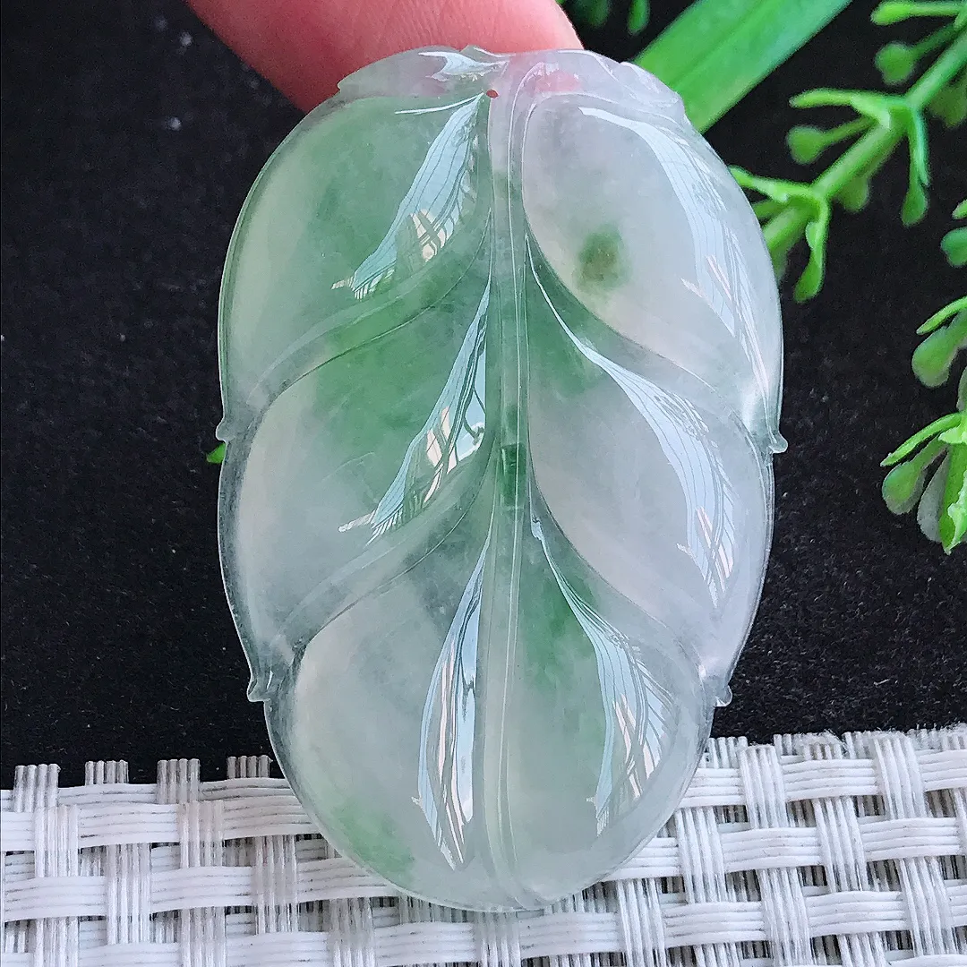 自然光49.3/32.6/6.2老坑冰胶果冻胶飘花大叶子吊坠天然翡翠玉坠挂件