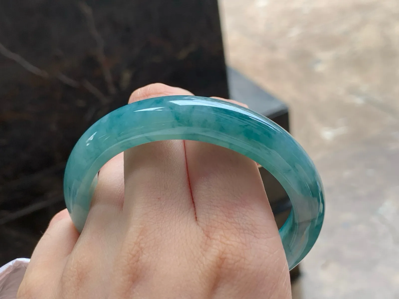 糯种飘花手镯
58.5/12/8.6
