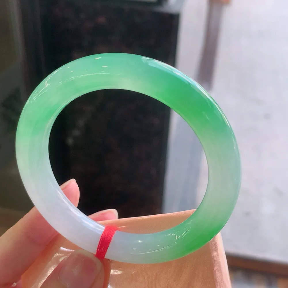 圆条高冰阳绿 微棉线 尺寸:53.7/10.2/9.5 种色俱佳🥰🥰