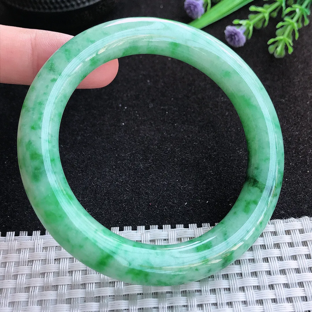 自然光58/10.8/11老坑精美冰润飘阳绿圆条手镯天然翡翠玉镯百搭女款