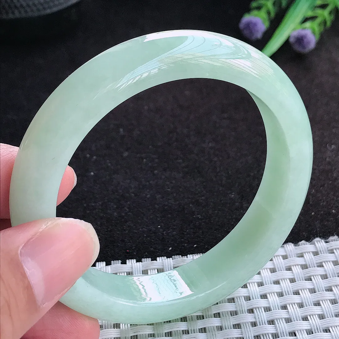 自然光55/12.6/8.3老坑秀气冰润冰晴绿手镯天然翡翠玉镯百搭女款