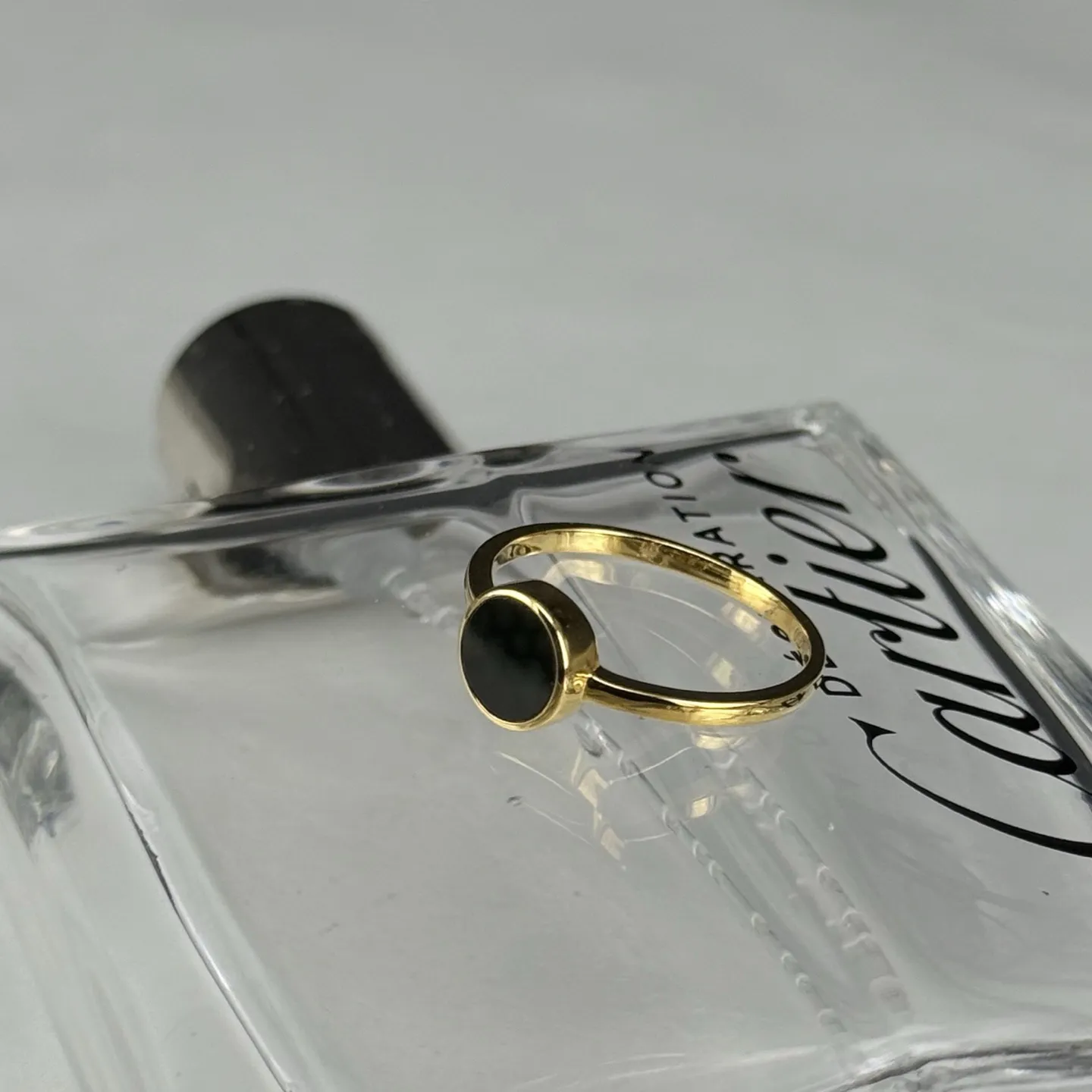 精品18k墨翠圆片女戒
