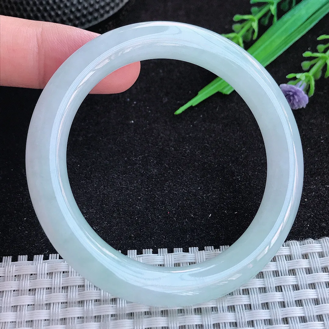 自然光52/9.5/9.3老坑秀气冰润圆条手镯天然翡翠玉镯百搭女款