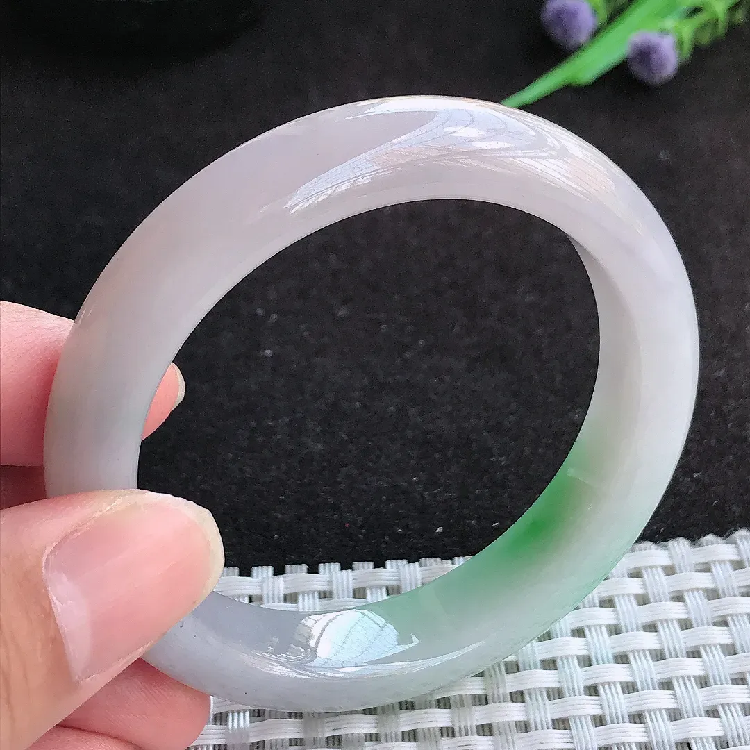 自然光53/12/8.5老坑冰胶水灵飘阳绿宽边手镯天然翡翠玉镯百搭女款