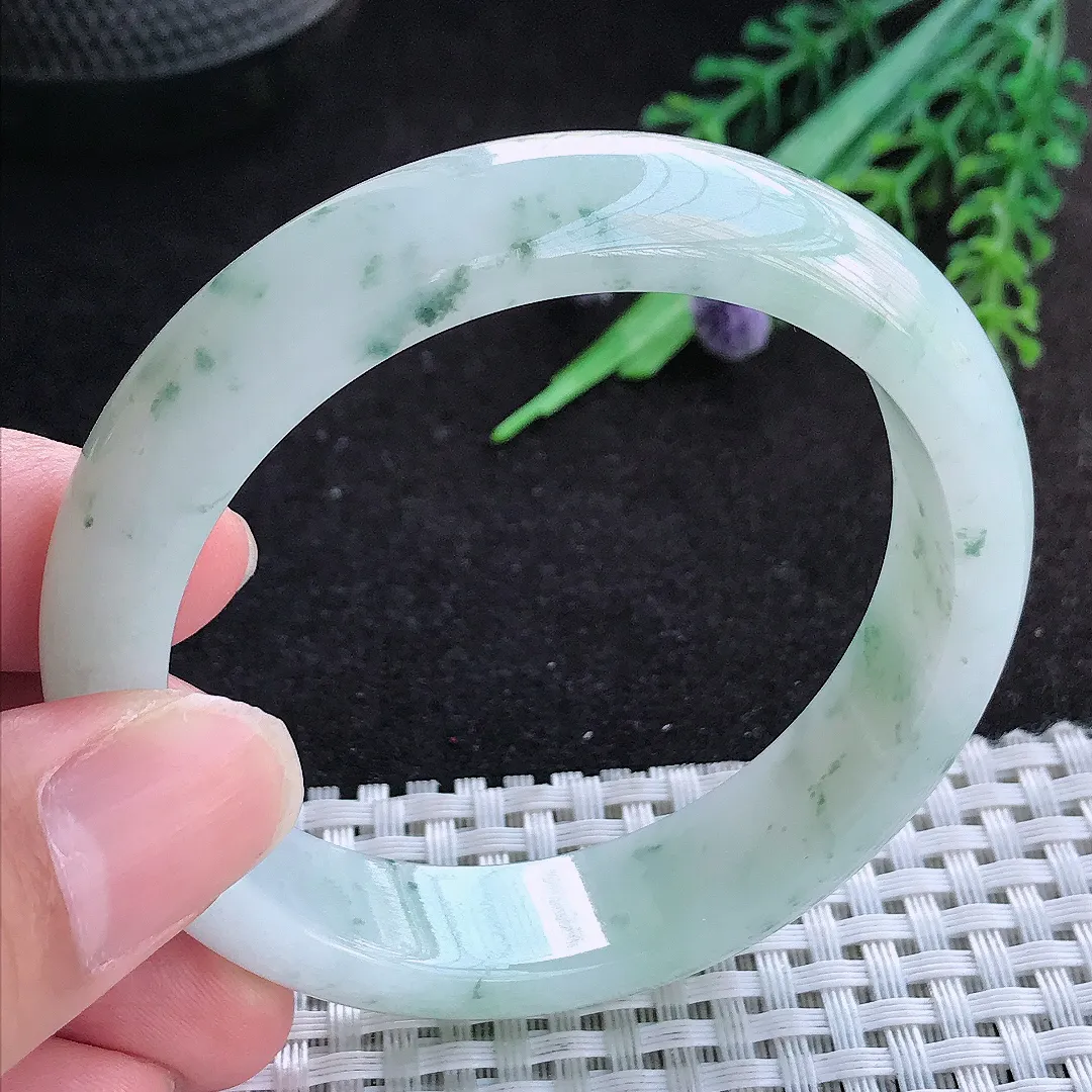 自然光54/12.9/7.7老坑精美冰润飘花手镯天然翡翠玉镯百搭女款