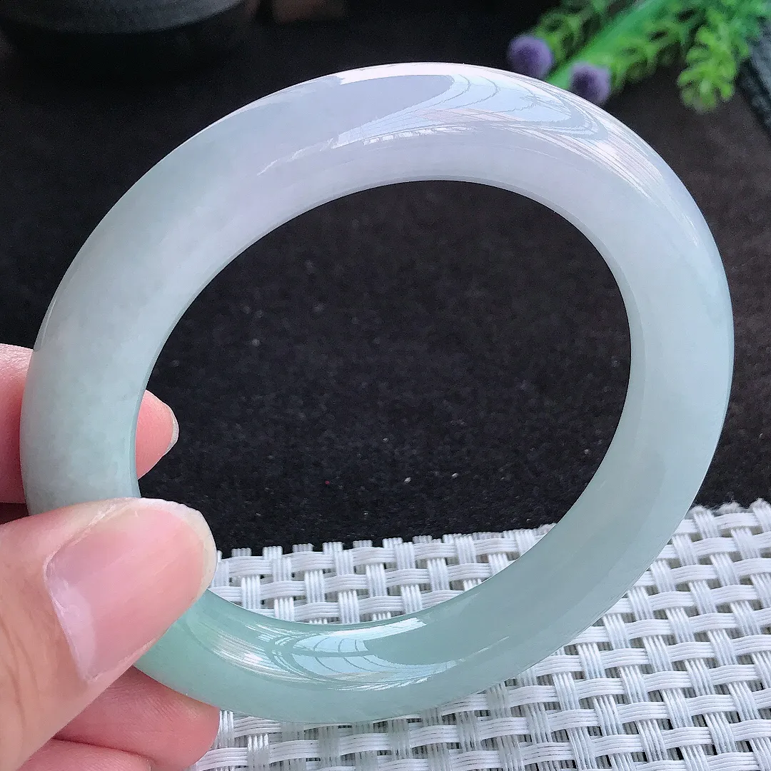 自然光56/11.9/11.2老坑秀气冰润天空蓝圆条手镯天然翡翠玉镯百搭女款
