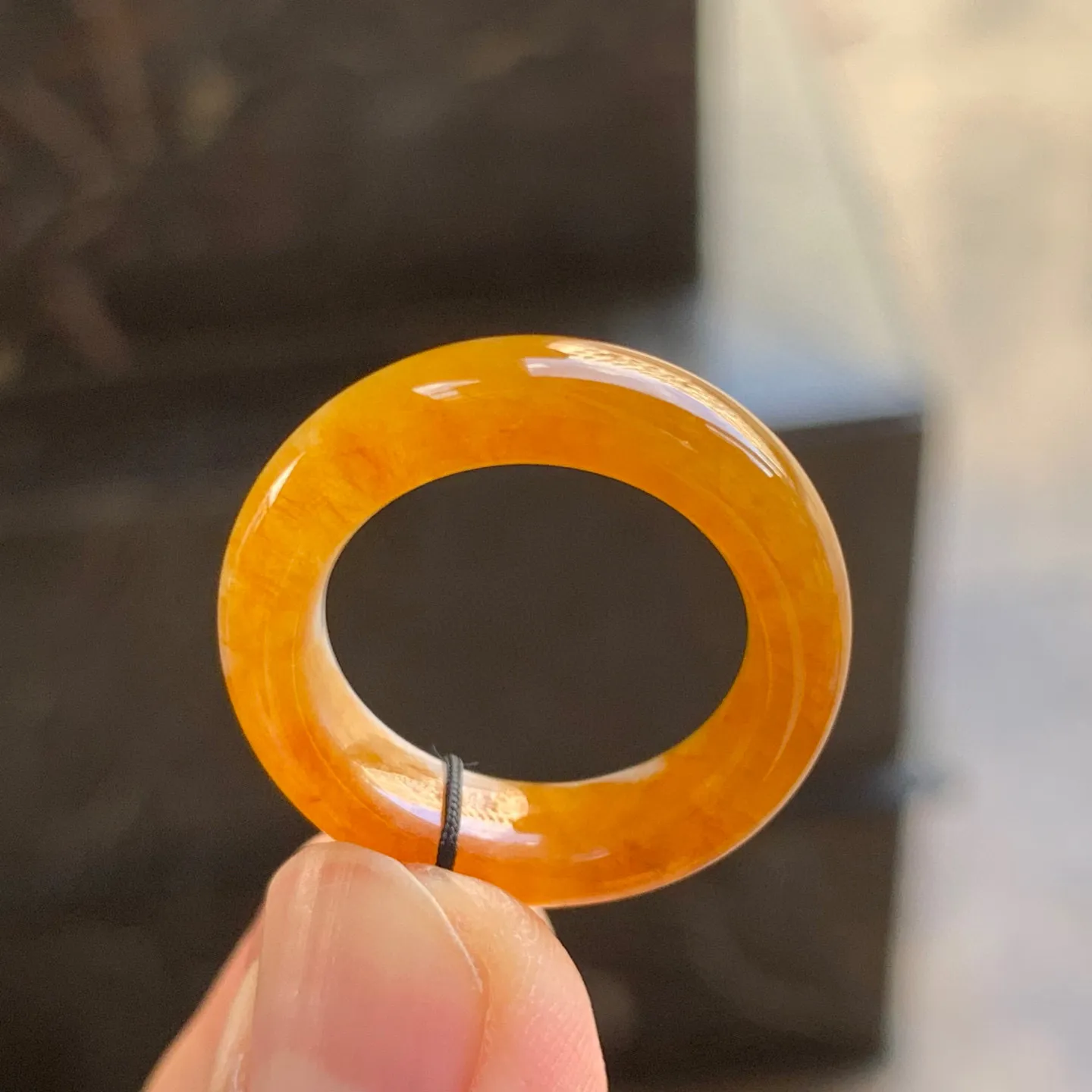 黄翡指环 颜色艳丽漂亮