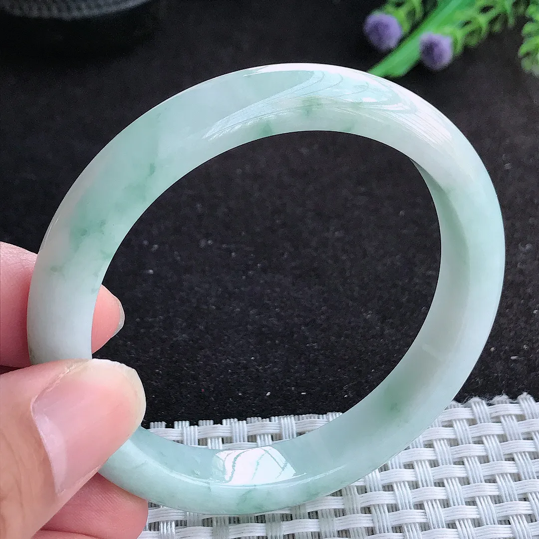 自然光56/10.6/7.9老坑清秀温润飘花手镯天然翡翠玉镯百搭女款